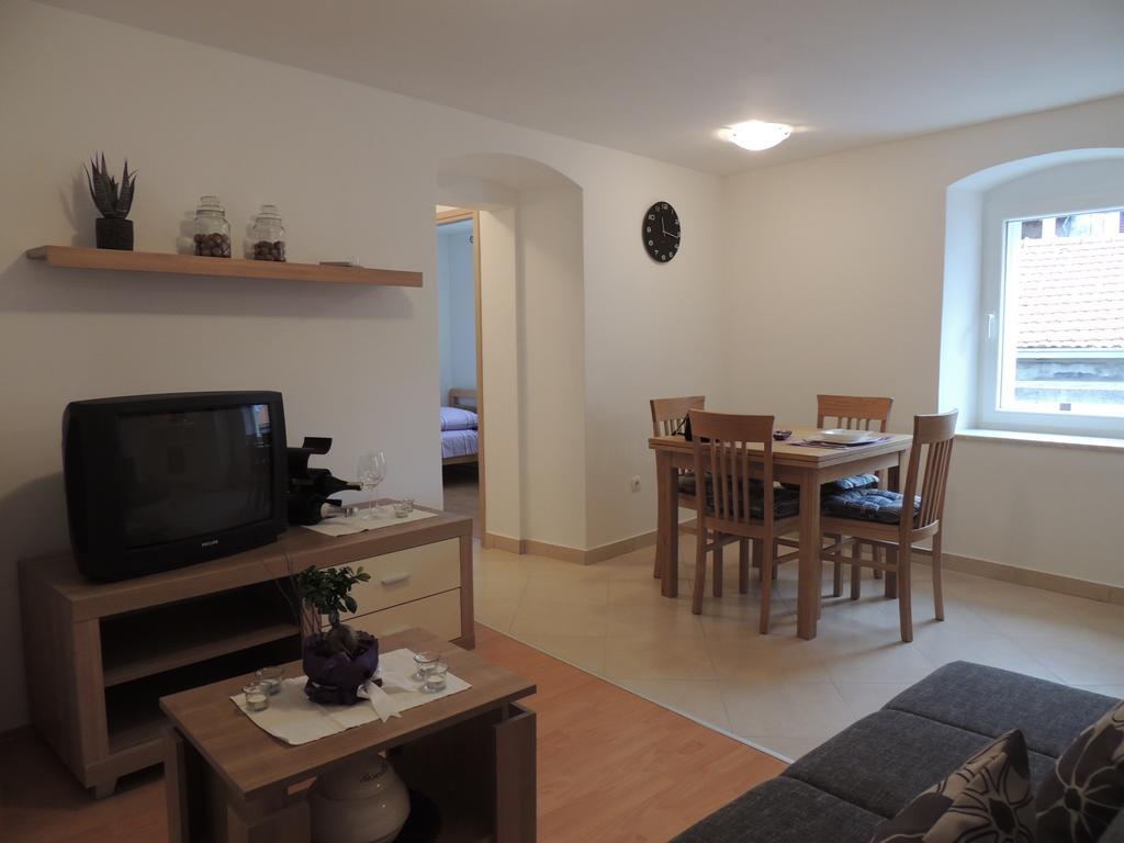 Apartment Asi Split Buitenkant foto